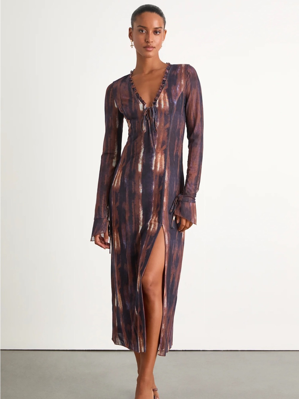 Lulus Aymeline Navy and Brown Abstract Long Sleeve Midi Dress